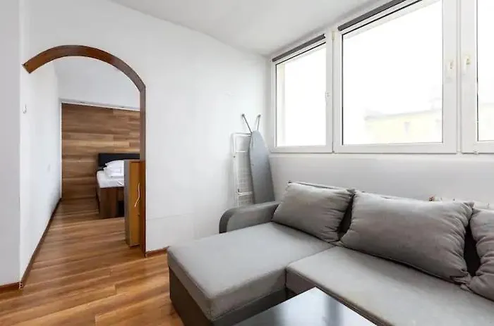 Apartman Partyzantow 34